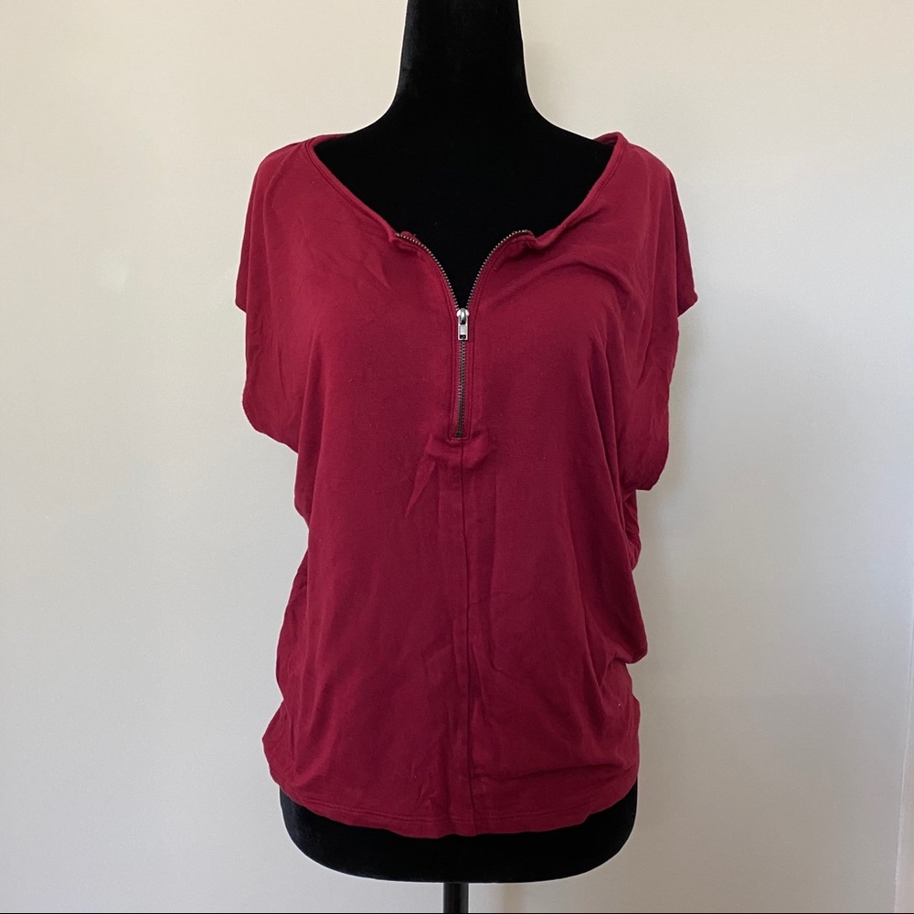 ✨Front zipper half sleeve shirt